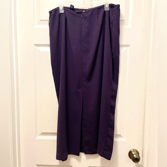 Set of 2 Women’s Skirts Size 20 (2X) - Picture 8 of 8